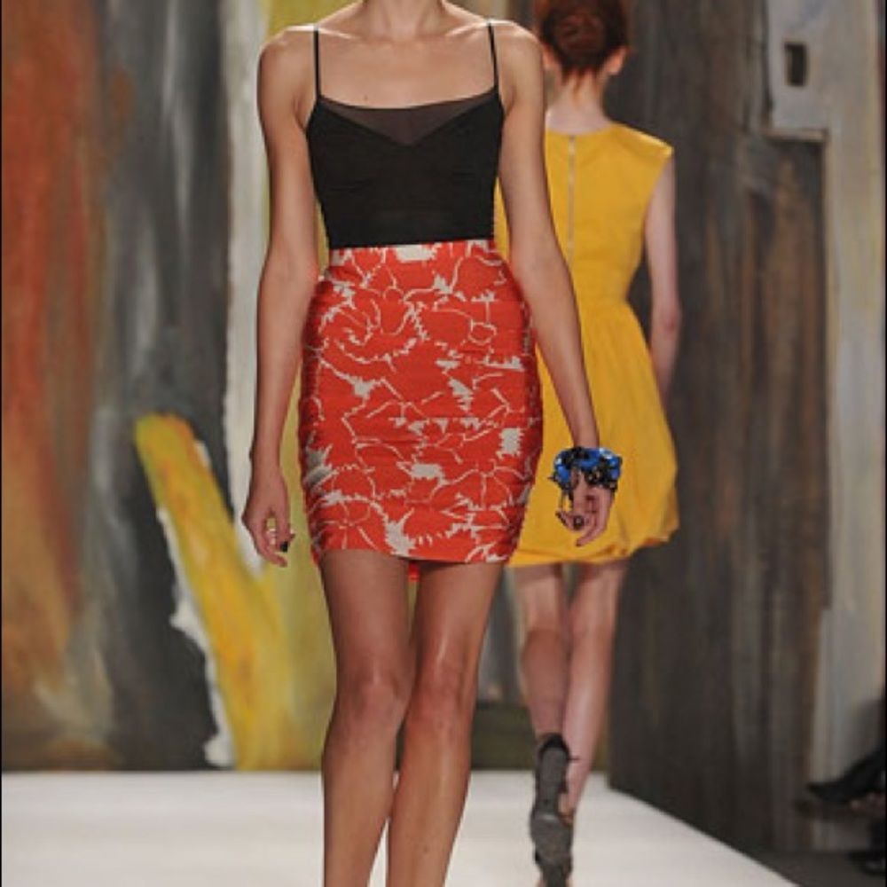 Tracy Reese Black Poly Viscose Camisole large NWT - Picture 4 of 16